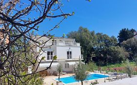 Casa Blanca, Biograd Na Moru